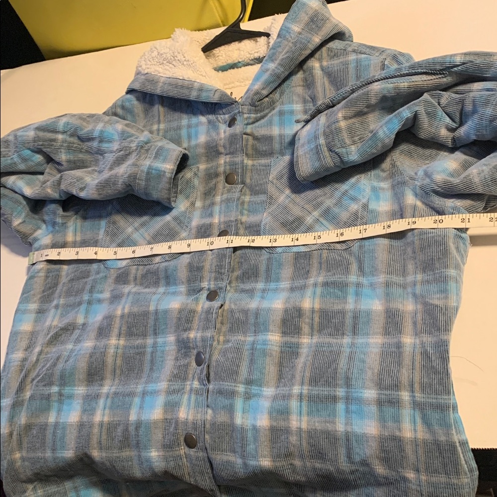 Soho Threads Ladies Corduroy Hooded Shirt Jacket - Picture 8 of 9
